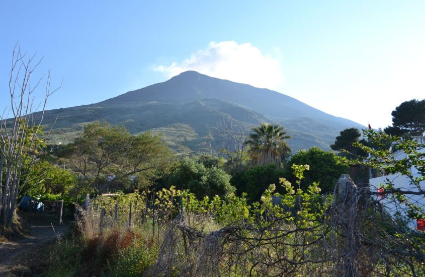 Découvrez la splendeur du Stromboli : un paradis volcanique